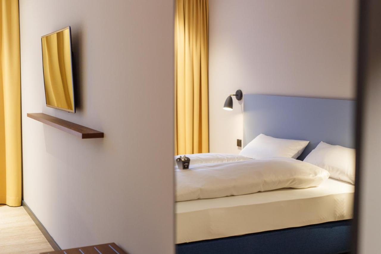 Elaya Hotel Goeppingen Ngoại thất bức ảnh